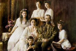 Государь Николай II с августейшей семьей